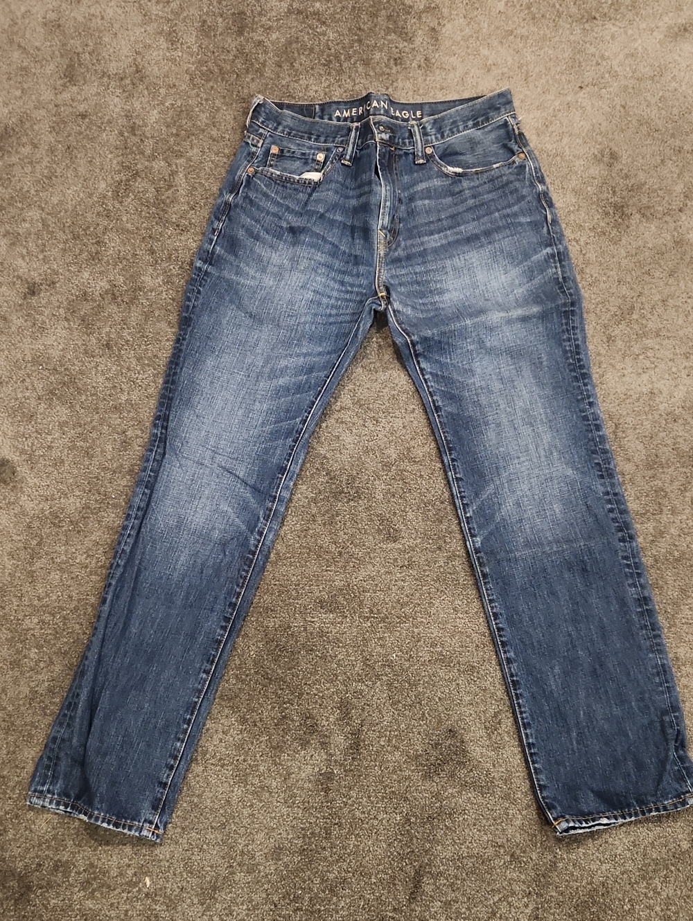 American Eagle Outfitters Men’s Distressed Indigo Straight Jeans